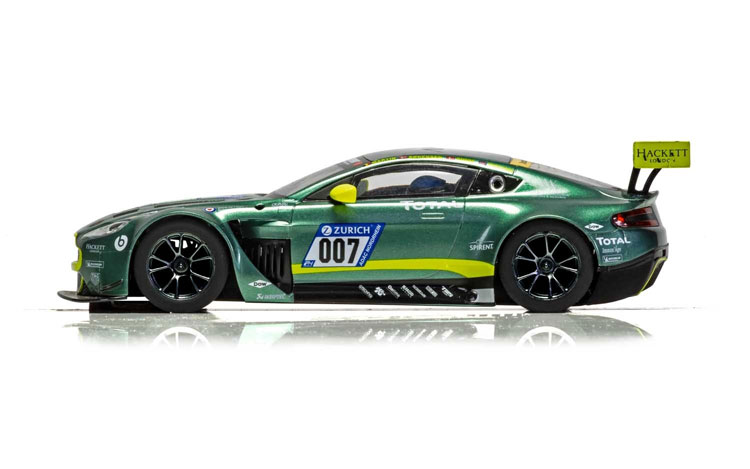 SCALEXTRIC Aston Martin Vantage  GT 3 green